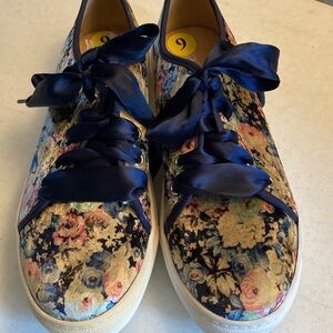 Dirty Laundry Floral Sneakers with Blue Accents
